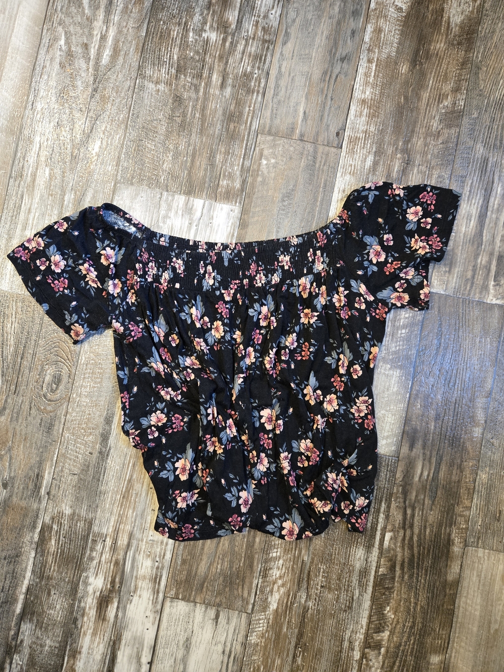 American Eagle Off The Shoulder Top